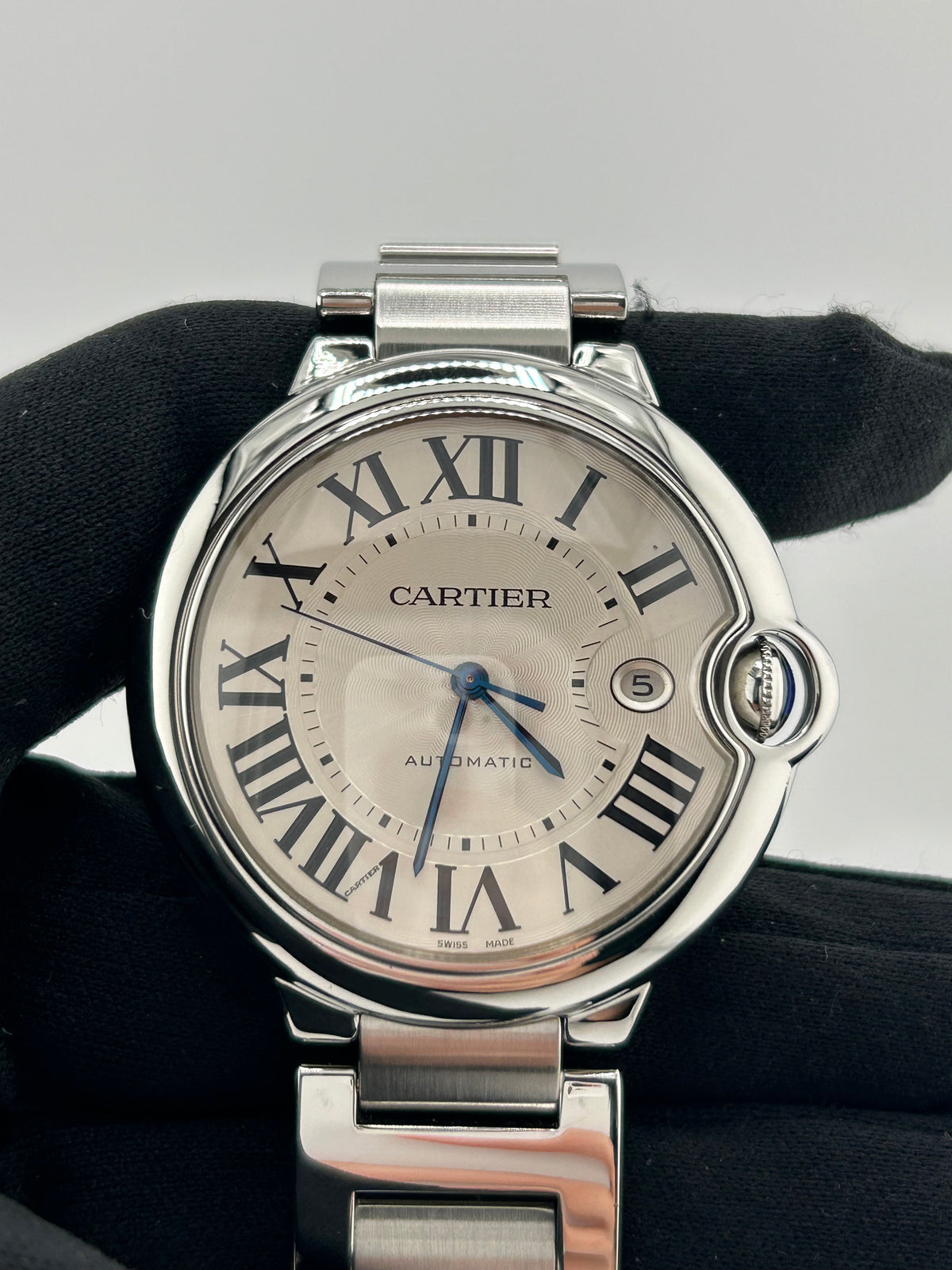 Cartier Ballon Bleu Silver Roman Dial on Stainless Steel Bracelet Ref. W69012Z4 Complete 2011 — view 3