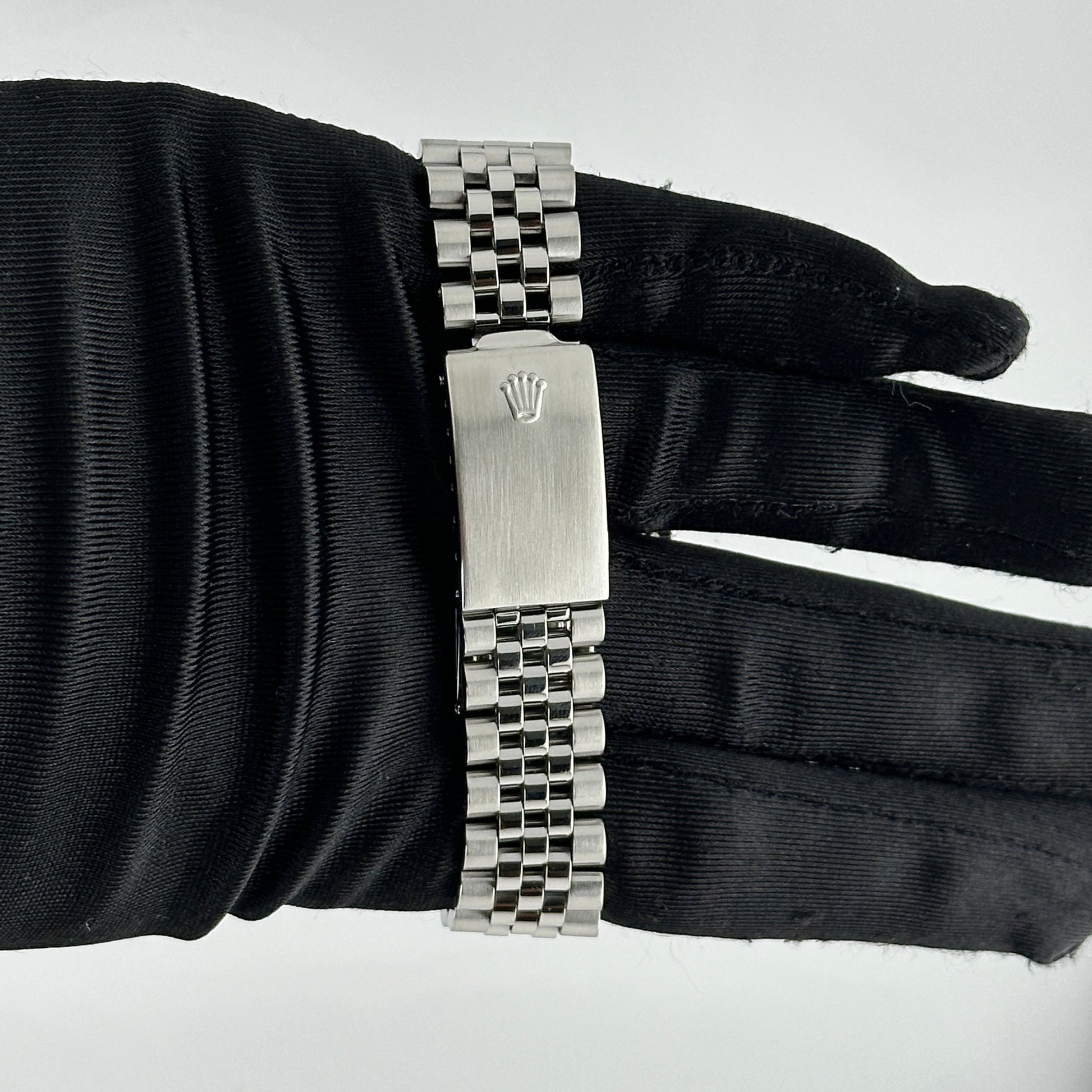 Rolex Datejust Silver Stick Dial on Jubilee Ref. 1603 1967 — view 3