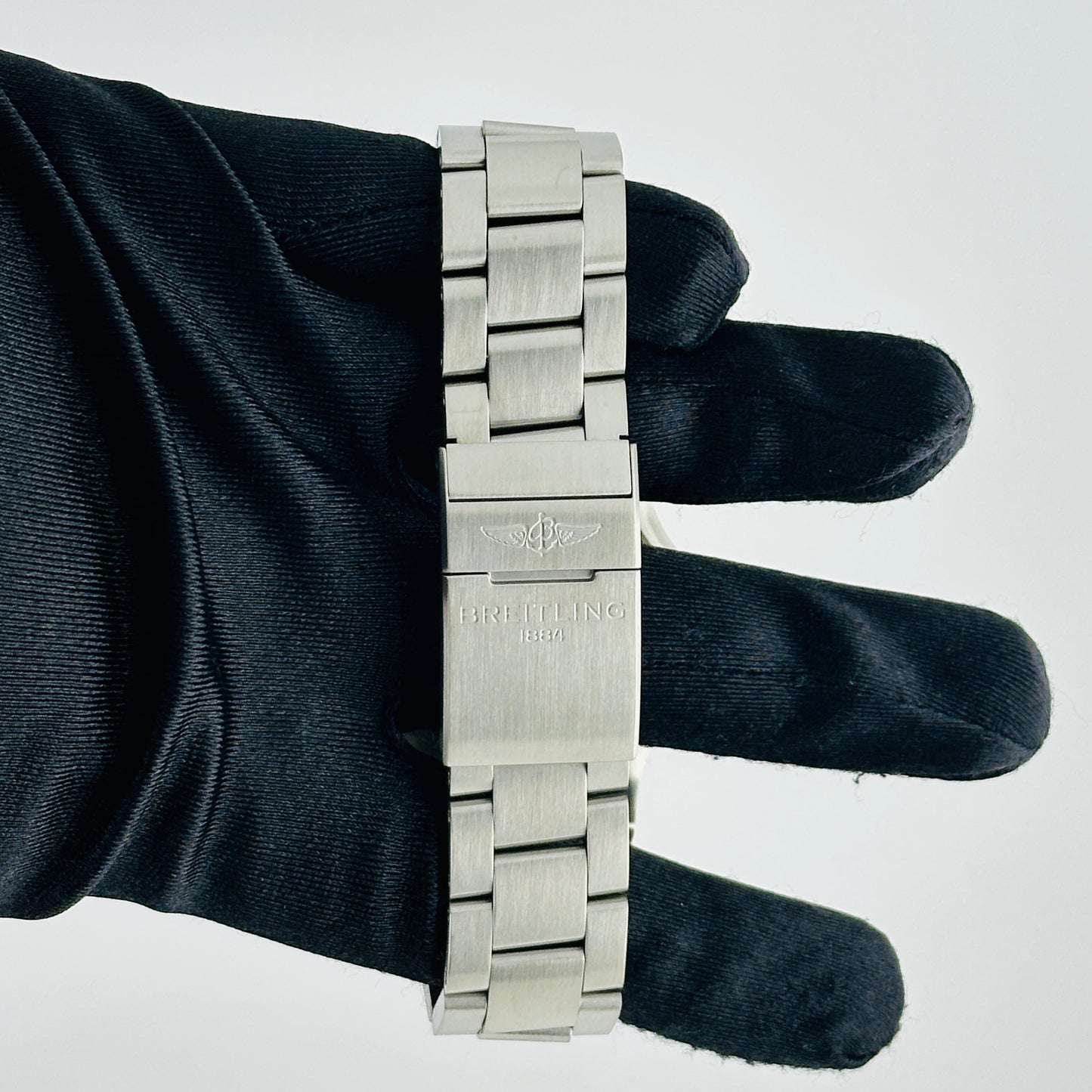 Breitling Avenger Seawolf Yellow Dial on Stainless Steel Bracelet Ref. A17319 Card 2024 — view 4