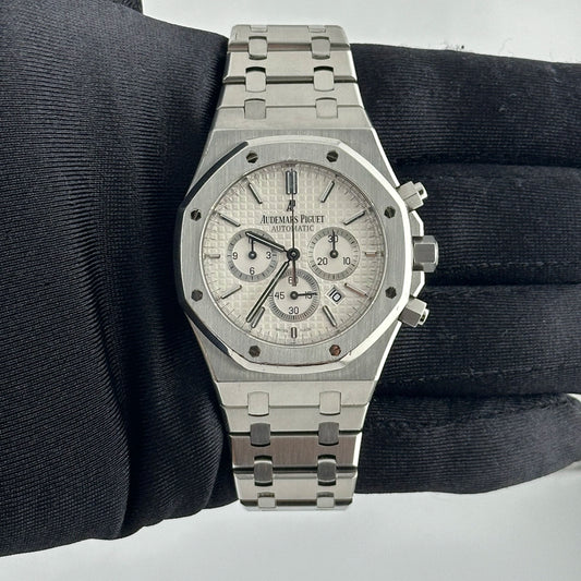 Audemars Piguet Royal Oak White Dial on Bracelet Ref 26320ST.OO.1220ST.02 with Papers 2014