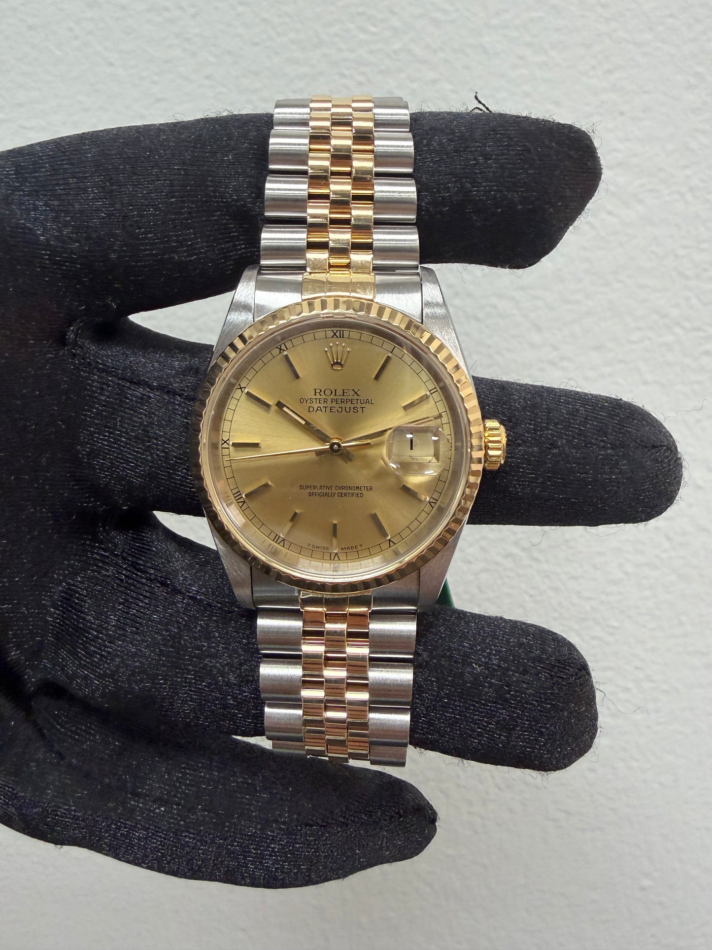 Rolex Datejust Champagne Stick Dial on D Link Jubilee Ref. 16233 Papers Open Date — view 2