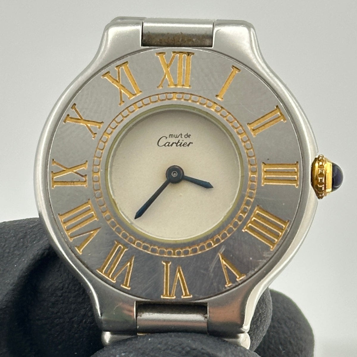 Cartier Must 21 Silver Dial on 2 Tone Bracelet Ref. W10050F4 Papers 1999 — view 3