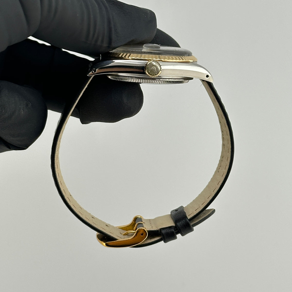 Rolex Datejust Champagne Stick Dial on Generic Leather Strap Ref. 16013 1985 — view 5