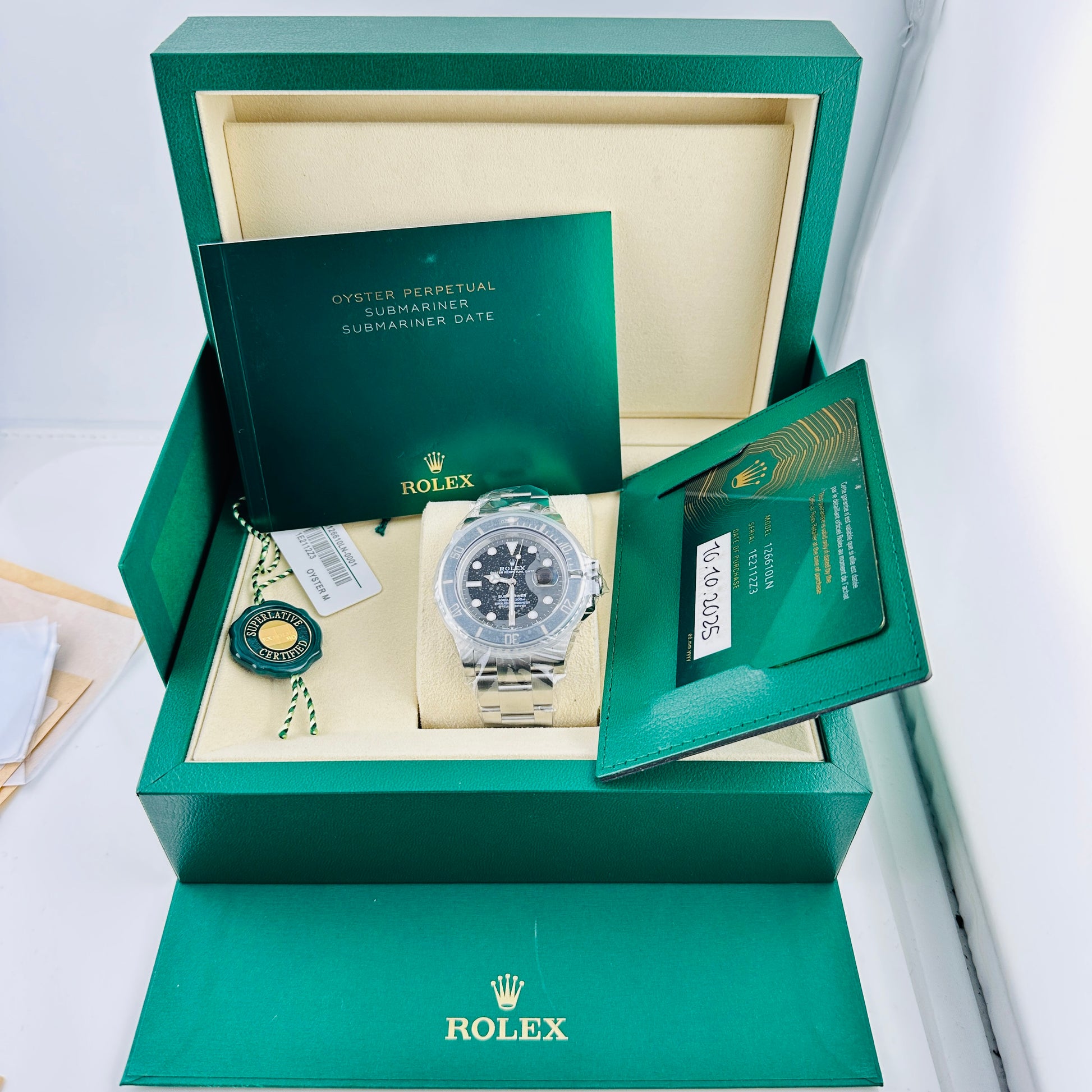 Rolex Submariner Black Dial on Oyster Bracelet Ref. 126610LN Card 2025 — view 7