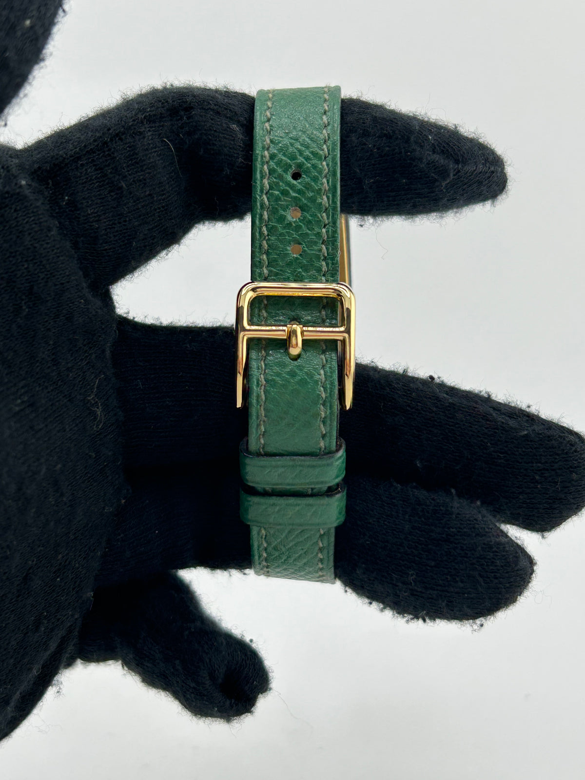 Hermes Kelly Gold Dial on Green Leather Strap Ref. KE1.201.170 — view 3