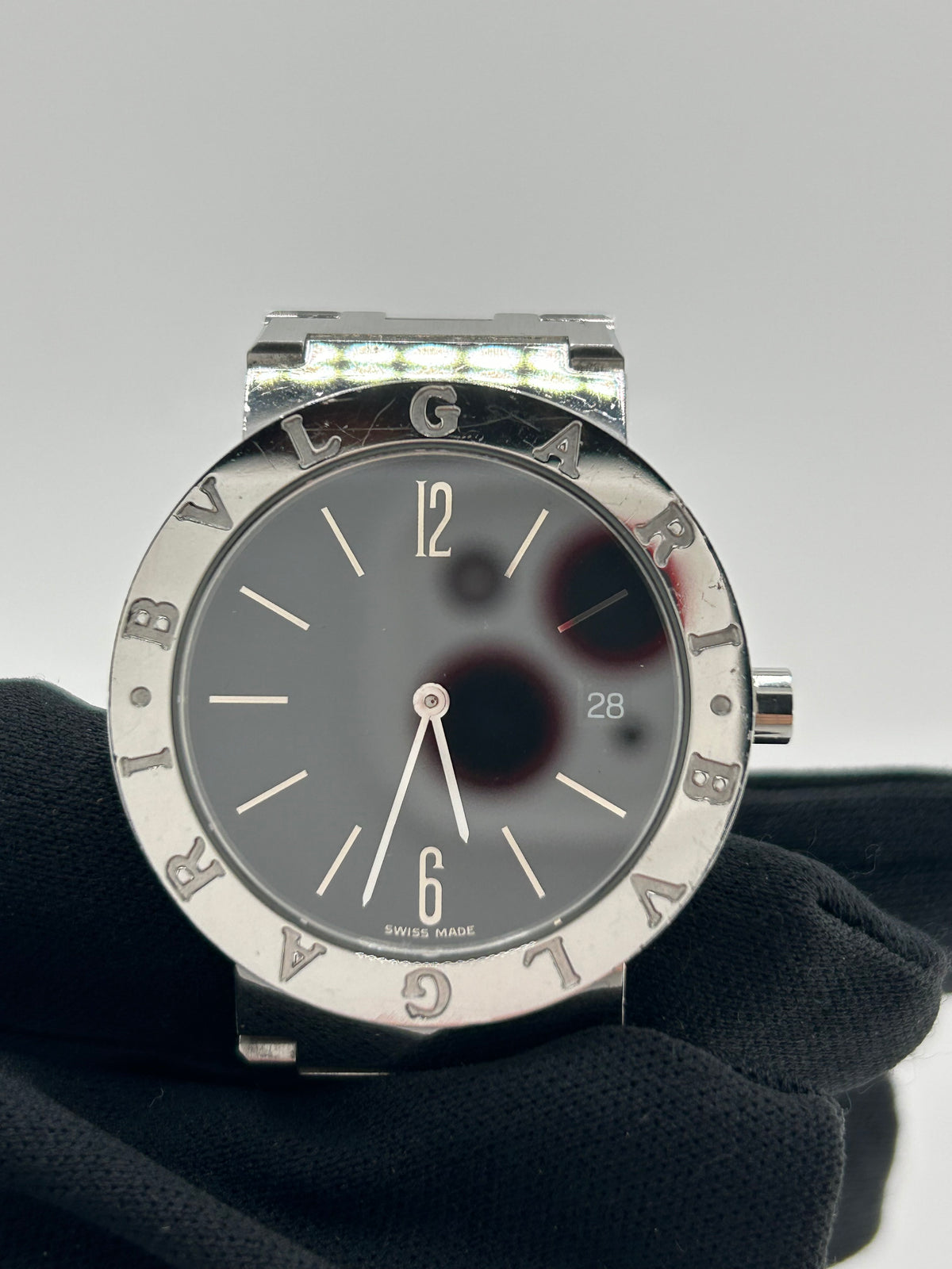 Bvlgari Bulgari Black Dial on Stainless Steel Bracelet Ref. BB33SS Complete 1997 — view 3