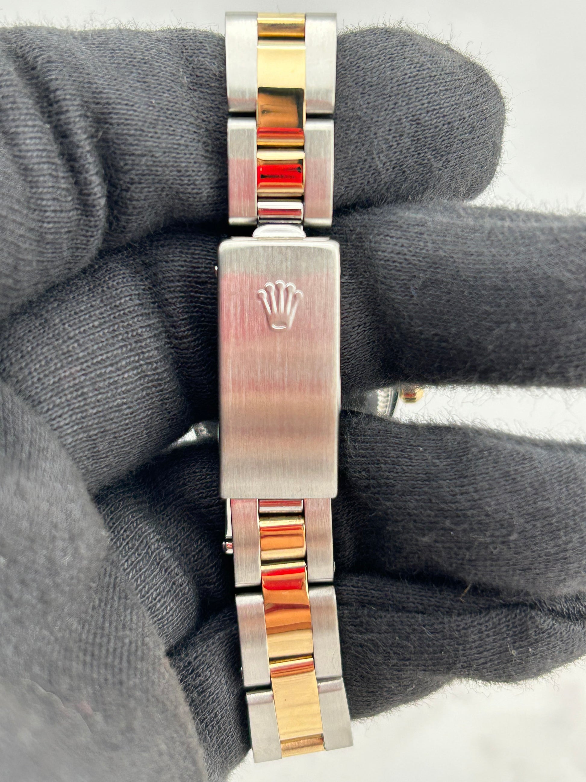 Rolex Oyster Perpetual White Roman Dial on Oyster Bracelet Ref. 67183 1996 — view 4
