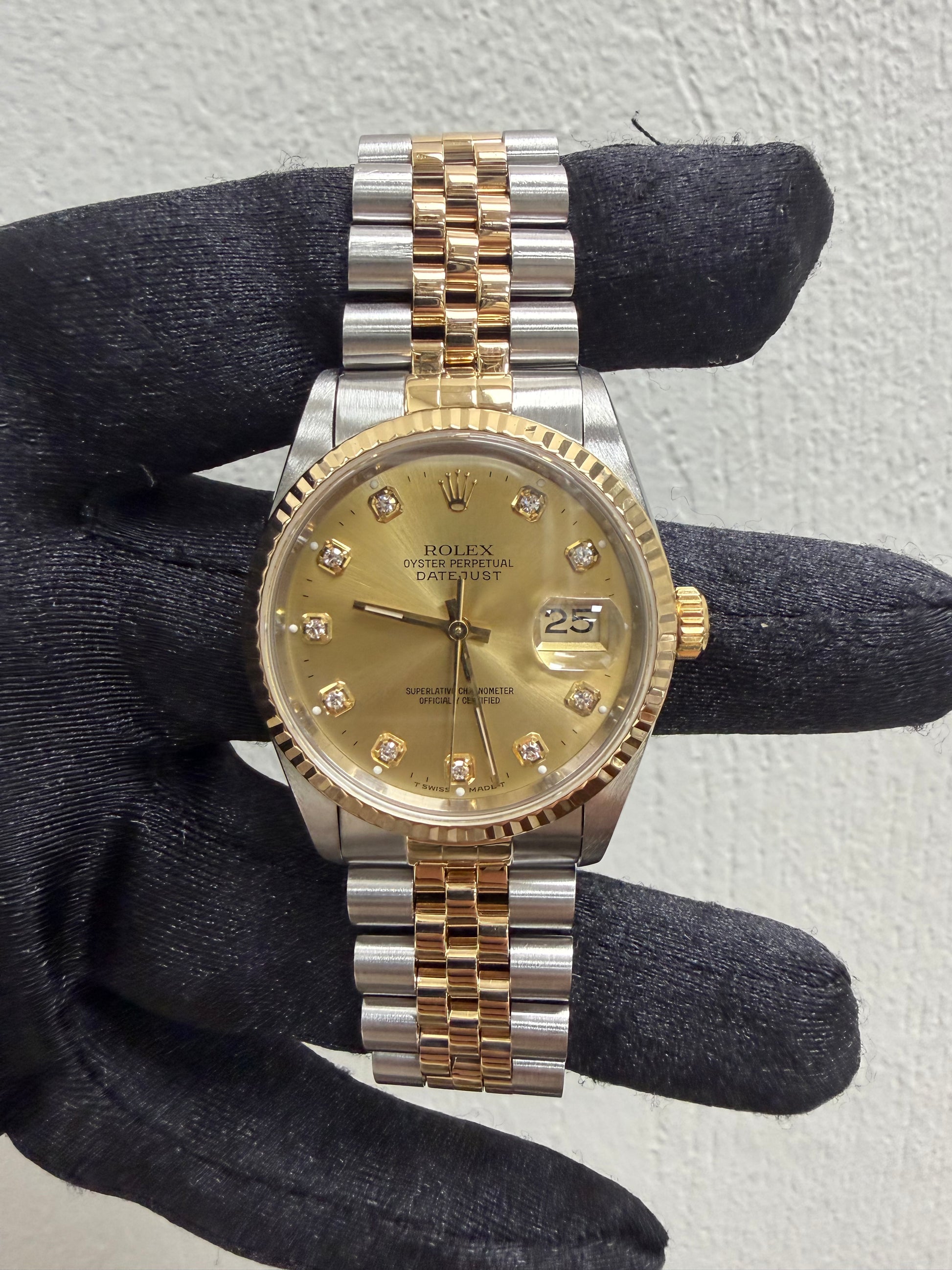 Rolex Datejust Champagne Diamond Factory Dial on D Link Jubilee Bracelet Ref. 16233 Papers 1996 — view 2