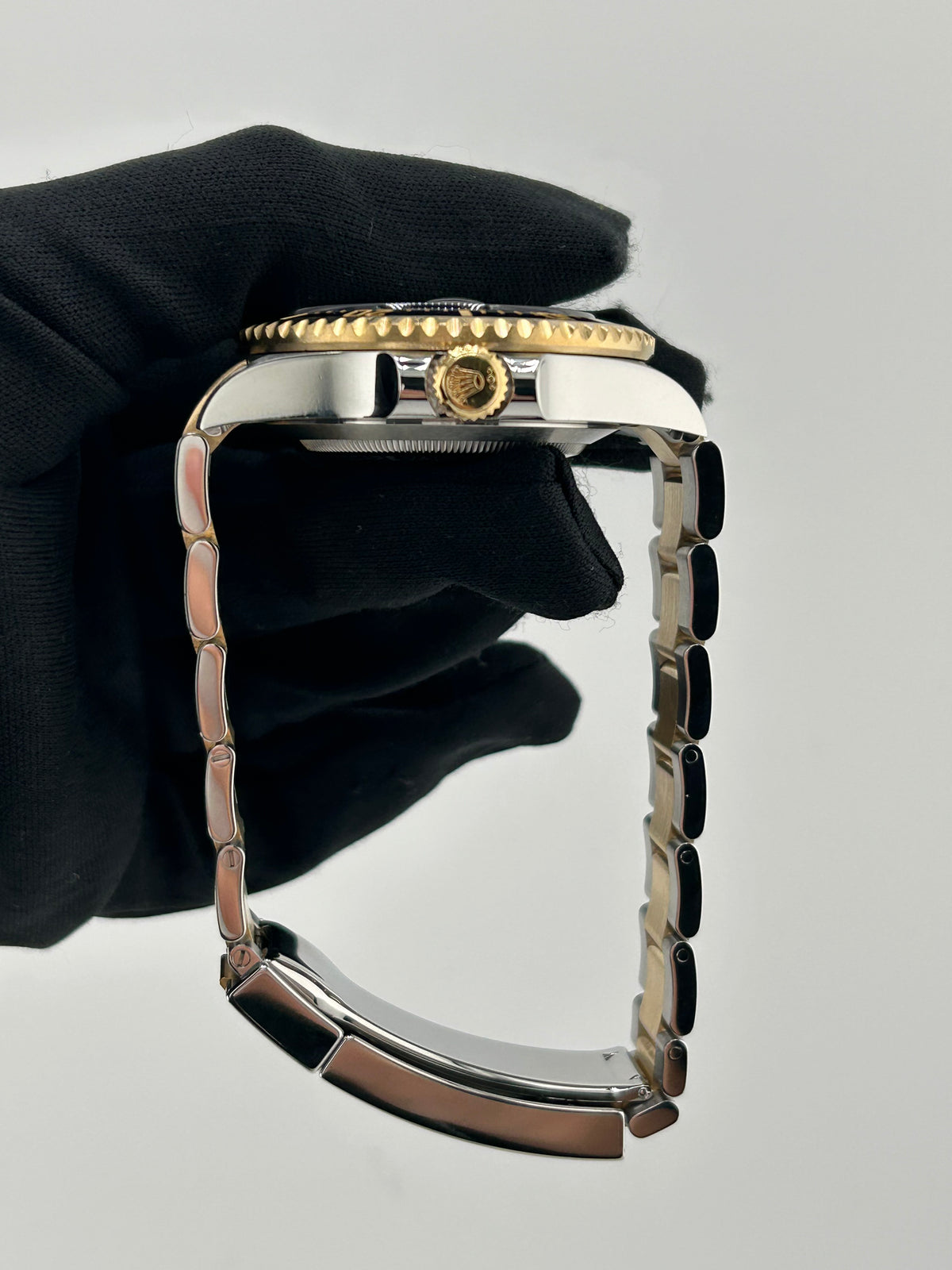 Rolex Sea-Dweller 43 Black Dial on 2 Tone Oyster Bracelet Ref. 126603 Card 2020 — view 6