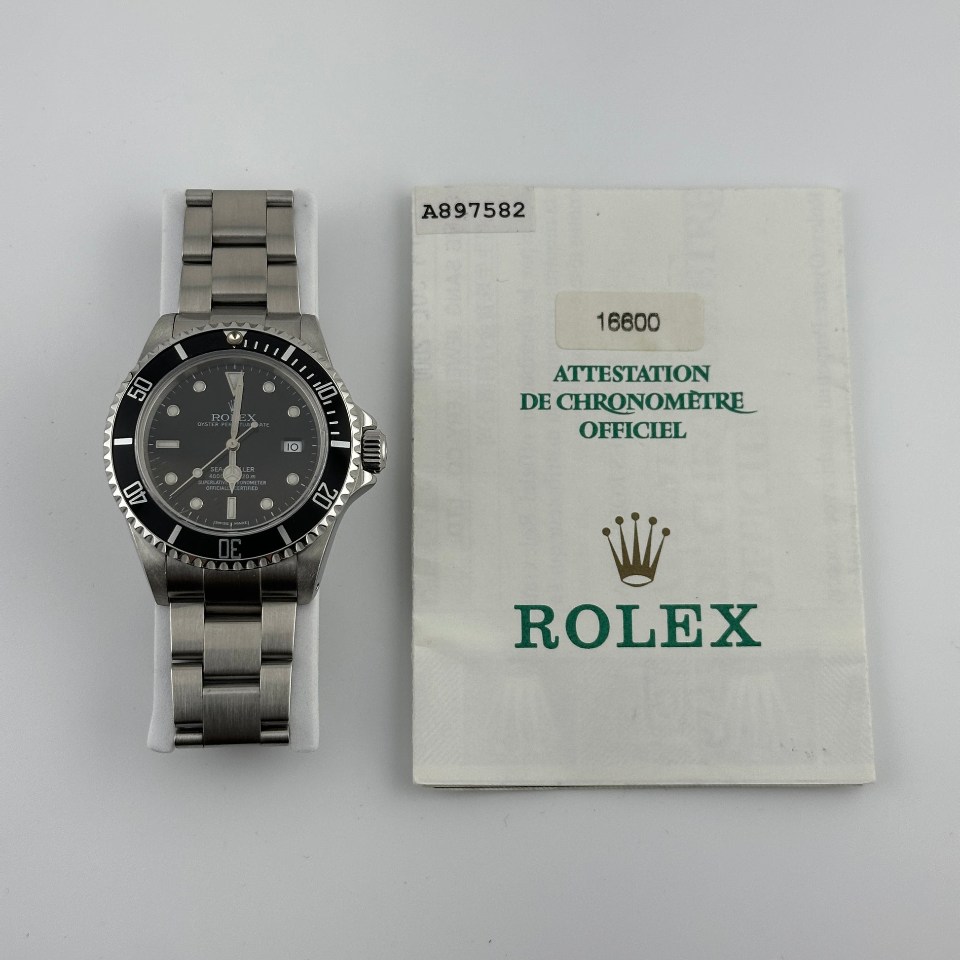 Rolex Sea-Dweller Black Dial on Oyster Ref. 16600 Papers 2000 — view 5