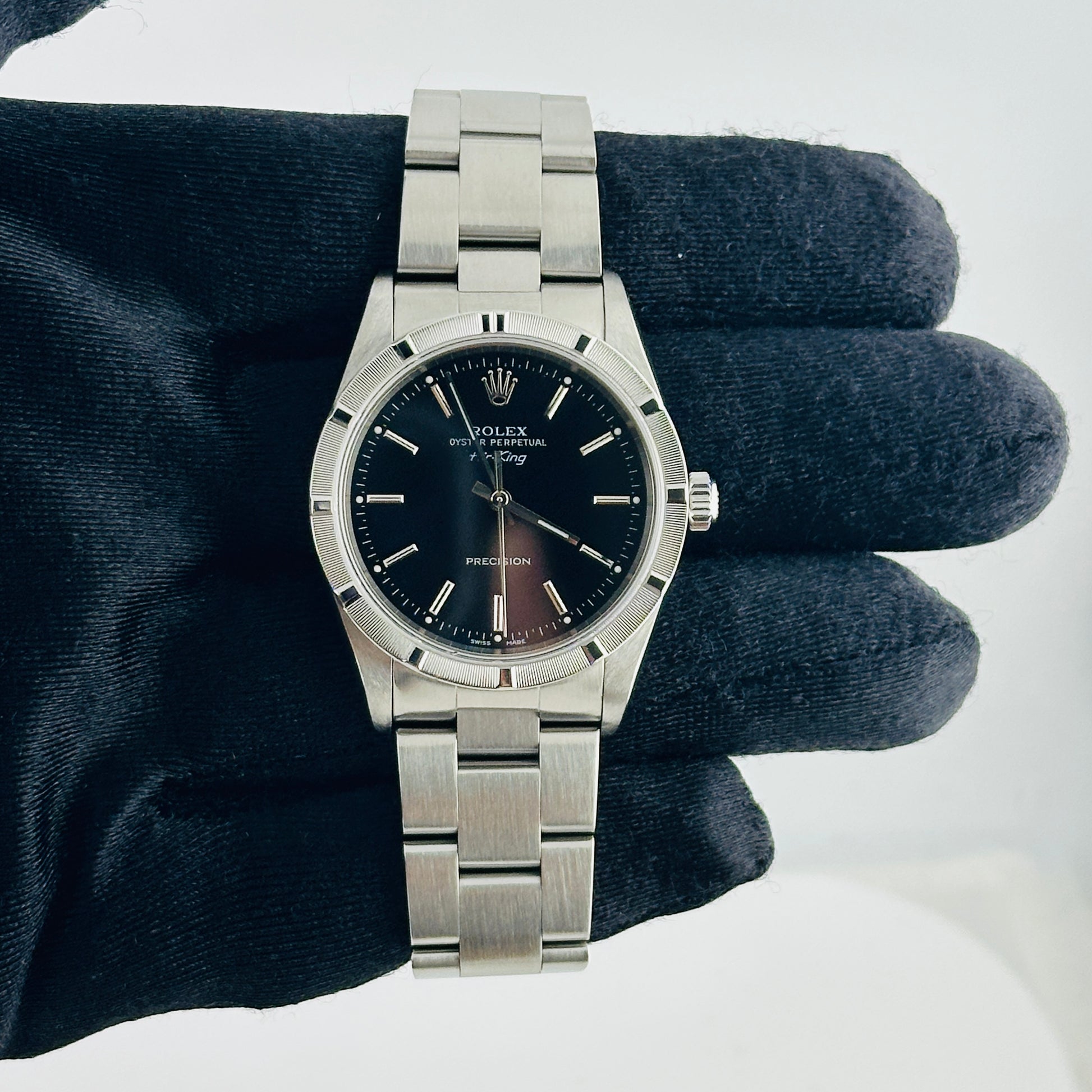 Rolex Air-King Black Dial on Oyster Bracelet Ref. 14010M 2006 — view 2