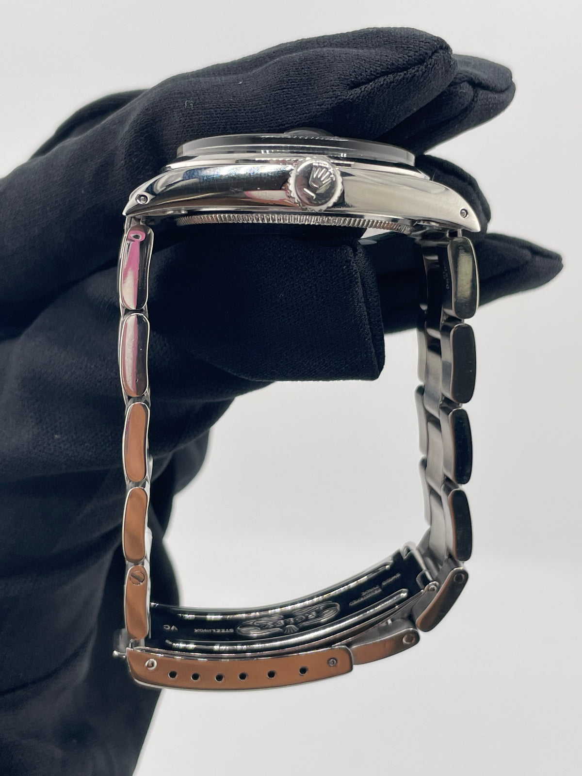Rolex Oyster Perpetual Date Black Stick Dial on Oyster Steel Bracelet Ref. 1500 1969 — view 6